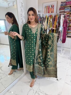 stitched Launching New  Đěsigner Pure Banarasi Jequard Wiving Top With Pent & Dupatta Set
