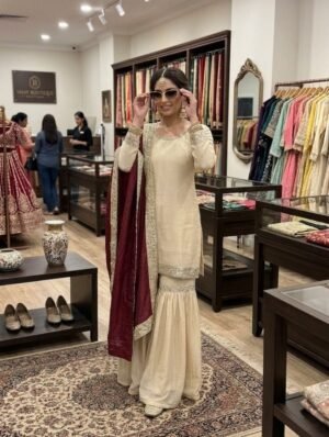 stitched SHIVAM COLLECTION PRESENT.....   WOMEN'S PURE CHINON SILK SARARA SET'S   VAMIKA