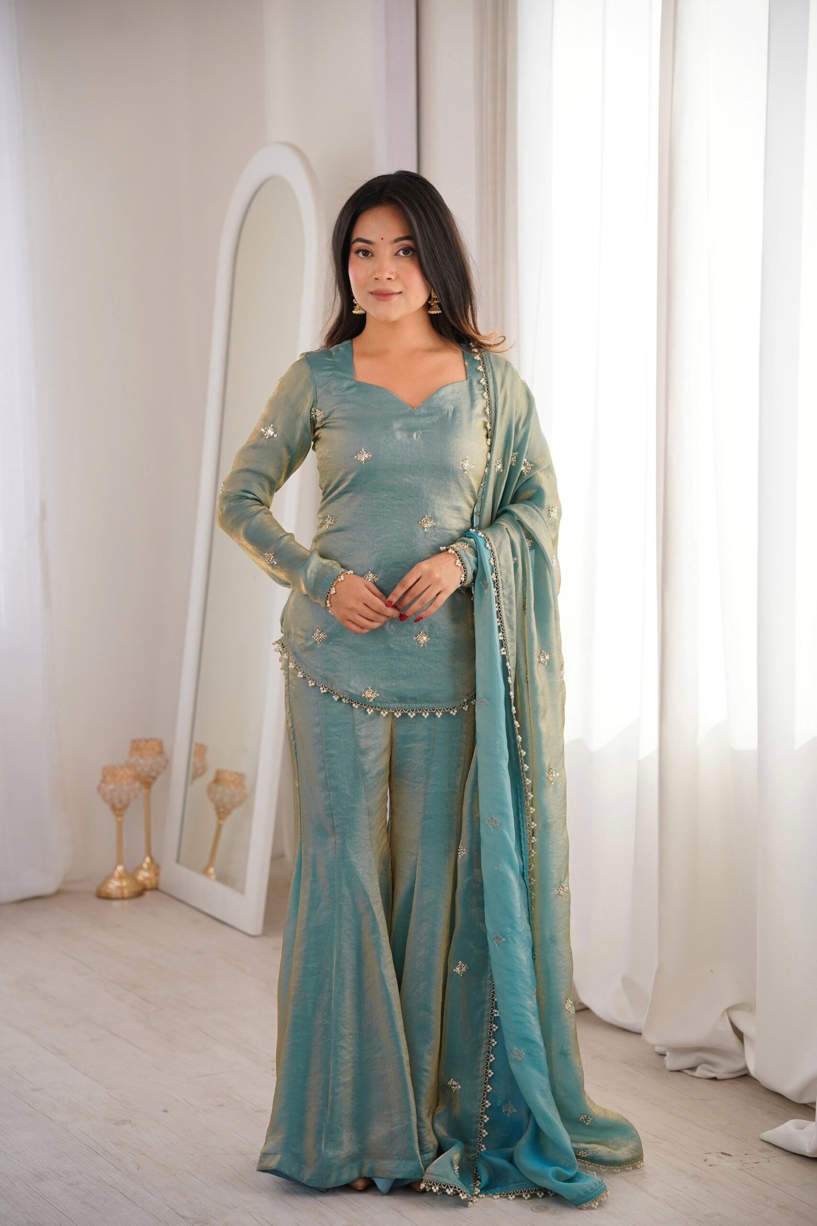 stitched AK-3159 Category: Women’s Ethnic Wear