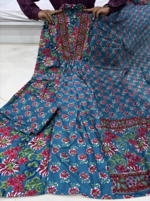 Alternative view of Ruhi A LINE PRINTED PREMIUM COTTON BLEND SUIT