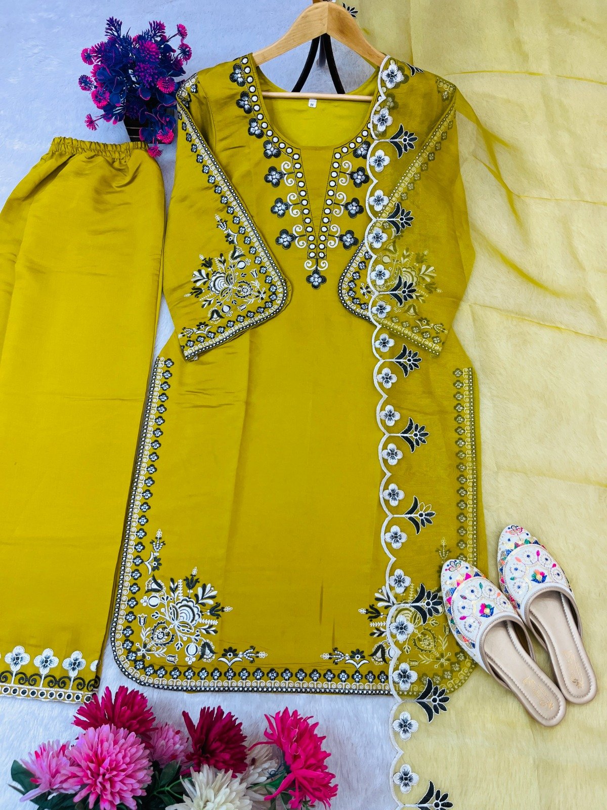 stitched AK COLLECTION PRESENCE NEW PRODUCT D.NO :- AK-7049 PREMIUM DESIGNER READYMADE TOP PANT & DUPATTA COLLECTION - Image 2