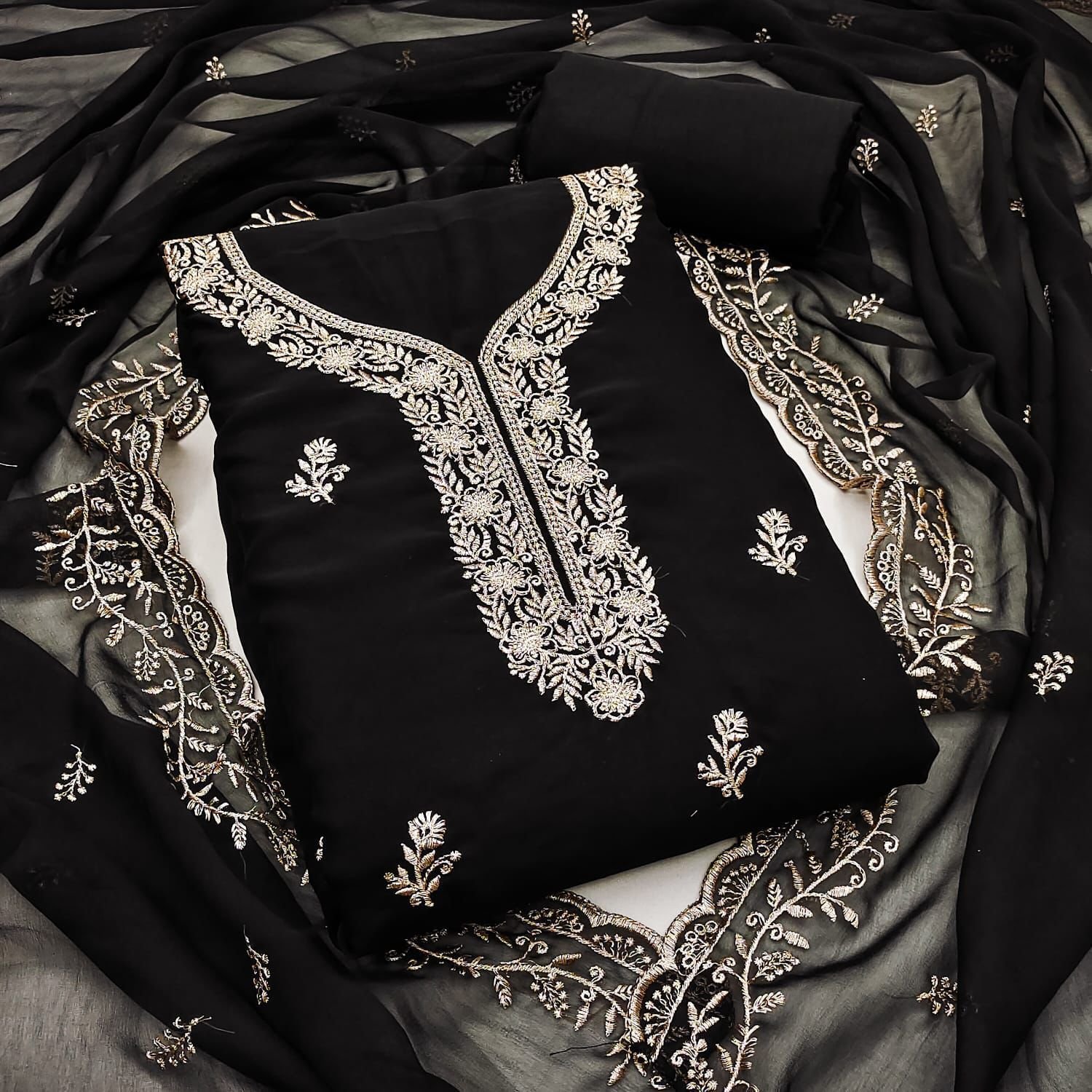 semi stitched ORIGINAL GEORGETTE WORK (2 MTR ) - Image 8