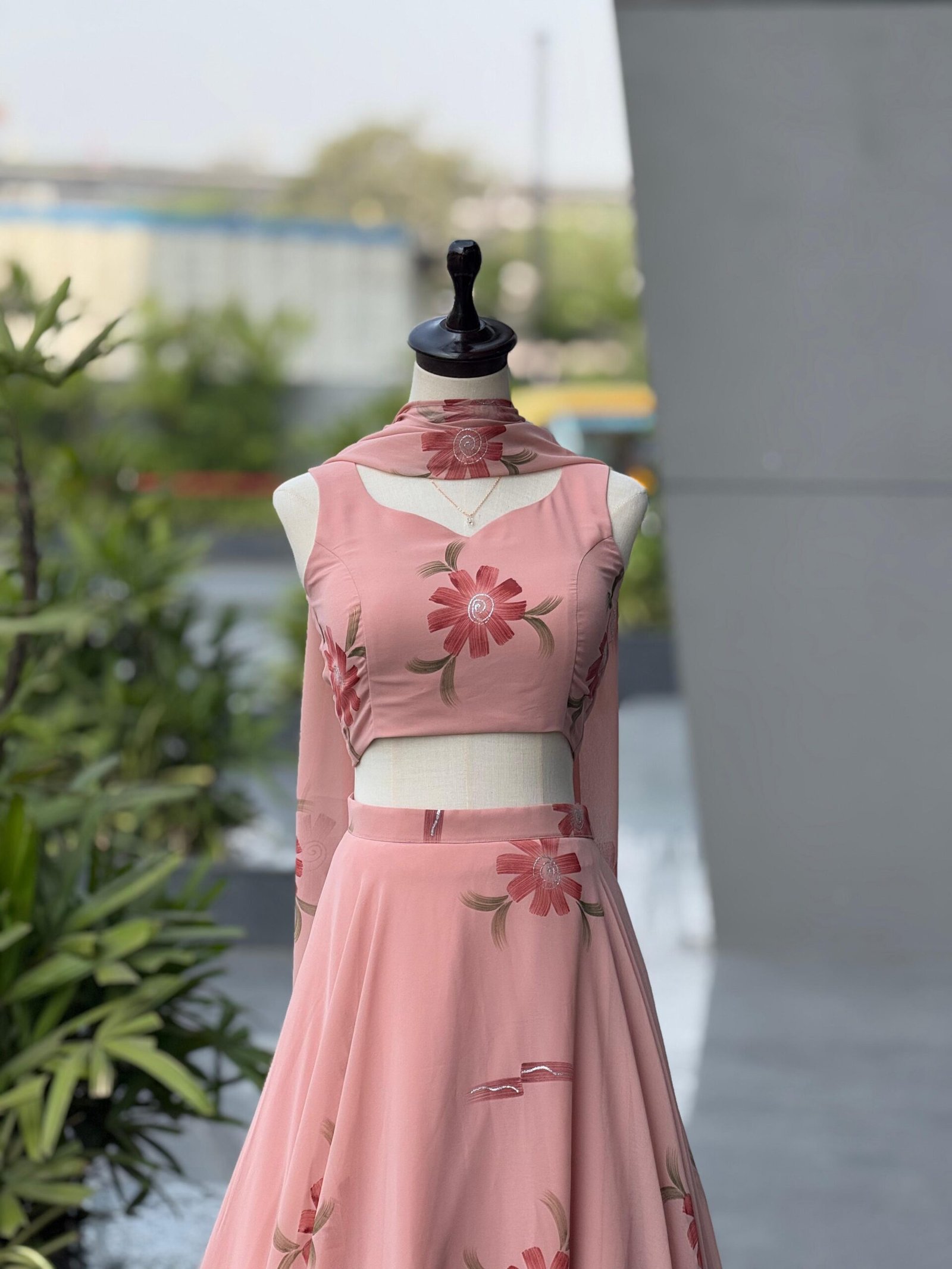 stitched With Ri8 Fashion Every women would be FLAME You gonna love elegance with Modern touch, Here We Presenting Exclusive Real Shoot Design - Image 2
