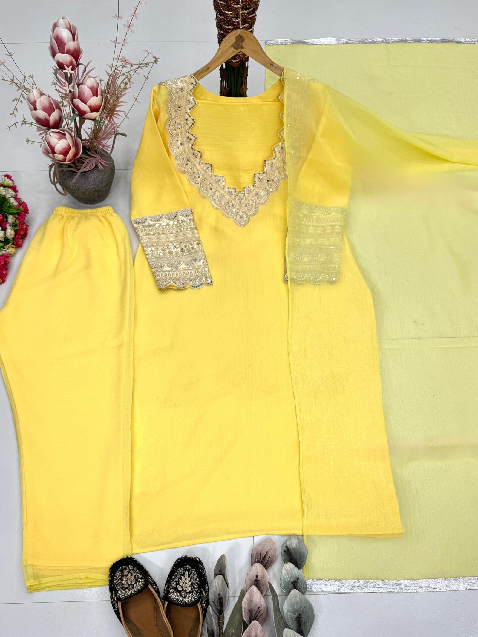 stitched NEW COLOUR ADDED LUNCHING NEW PARTY WEAR FOUR PIS SUIT SET CODE:-AK-40 - Image 4