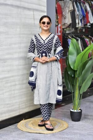 stitched Upgrade your ethnic wardrobe with this elegant designer kurti set crafted in premium 60x60 soft cotton fabric for all-day comfort. Featuring beautiful Round Hand work with rich floral placement, this outfit reflects modern elegance with a touch of traditional charm.