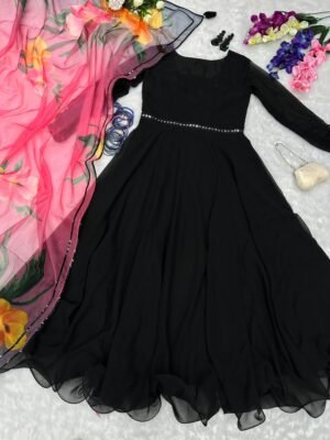 stitched With Ri8 Fashion Every women would be FLAME   You gonna love elegance with Modern touch ,Here we Presenting Designer collection*  Product code : AK :146