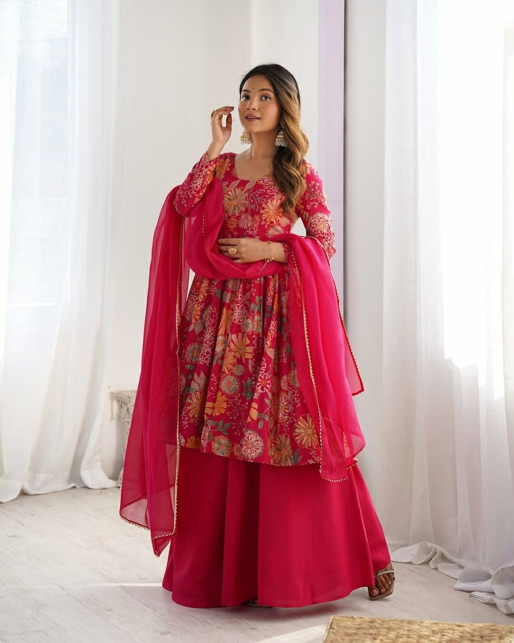 stitched MOX CREATION PRESENTING SLEEV LESS KURTI SHARARA PLAZO DUPATTA