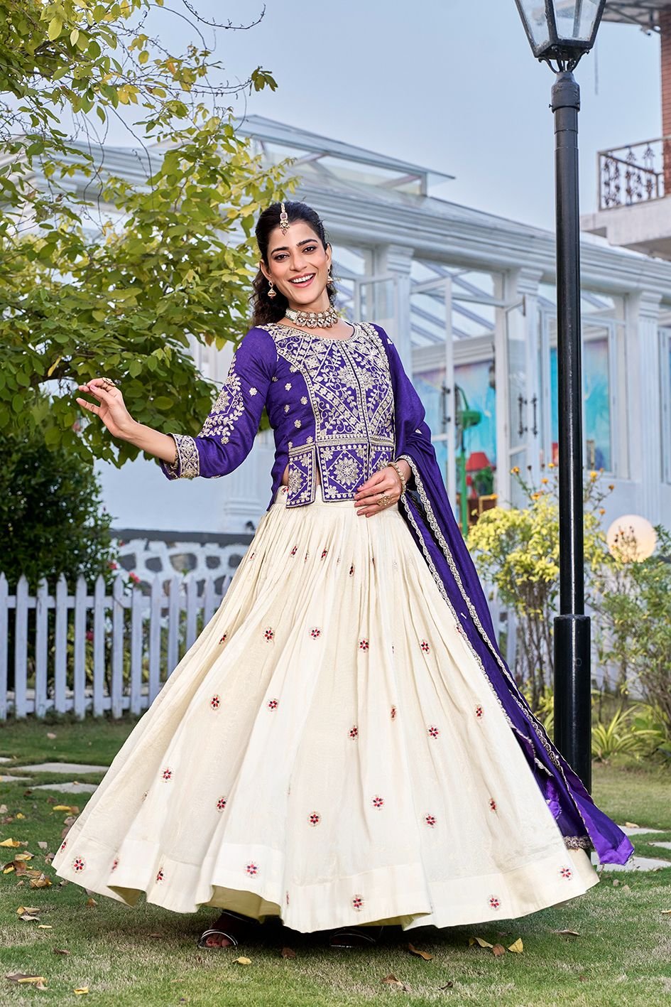stitched Product code*:- AK-173* Real Modling Product AK Creation is New Launching Festival Lehenga Choli