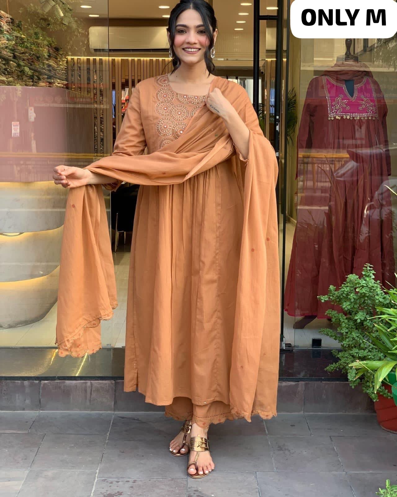 stitched Look straight out of a dreamy movie set as you turn around and walk in this elegant flaired suit ! The perfect of traditional wear