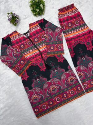 Alternative view of stitched New Launching co-ord set summer collection  Catalogue code:-1001