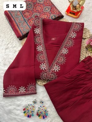 Alternative view of stitched Upgrade your ethnic wardrobe with this beautiful and comfortable outfit, perfect for everyday elegance or festive wear.