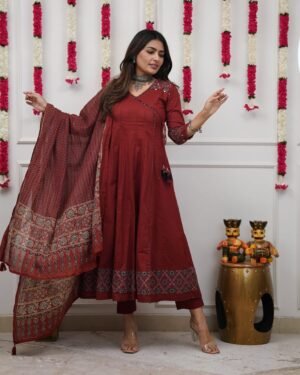 WEAR IT LOVE IT SHARE IT  fabric :cotton ,Stitched