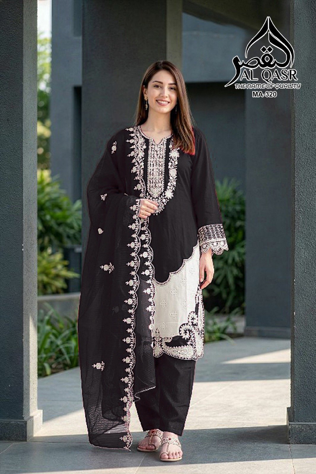 HEAVY FOX GEORGETTE WITH EMBROIDERY WORK AND HAND-KHATLI WORK - Image 7