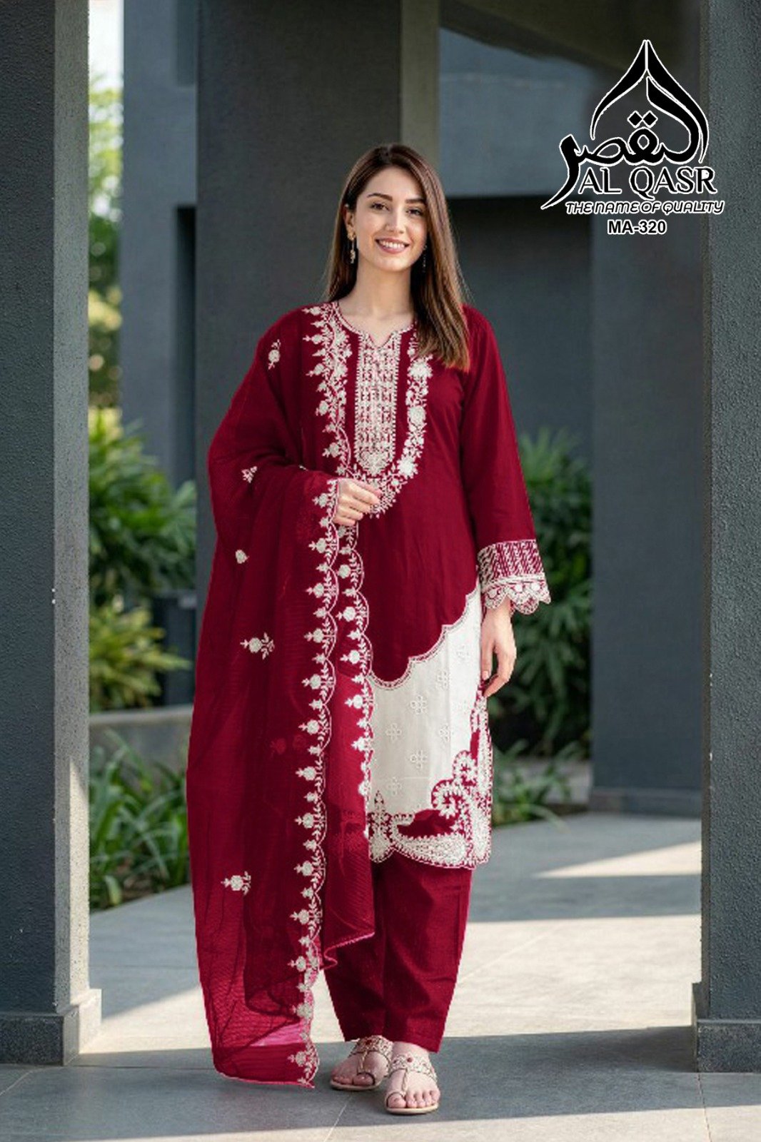 HEAVY FOX GEORGETTE WITH EMBROIDERY WORK AND HAND-KHATLI WORK - Image 3