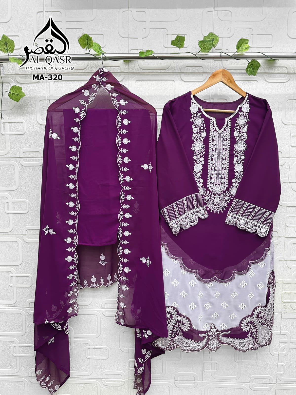 HEAVY FOX GEORGETTE WITH EMBROIDERY WORK AND HAND-KHATLI WORK - Image 6