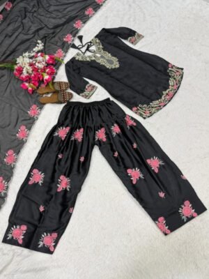 Alternative view of Launching New  Đěsigner Party Wear Look top with farshi salwar