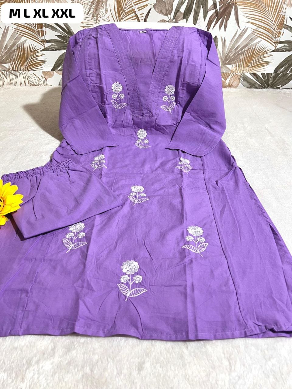 This Kurti Pant Set is perfect for the Festival season with its vibrant and beautiful embroidery . Plus, the included matching the look and adds an extra touch of style.. - Image 4