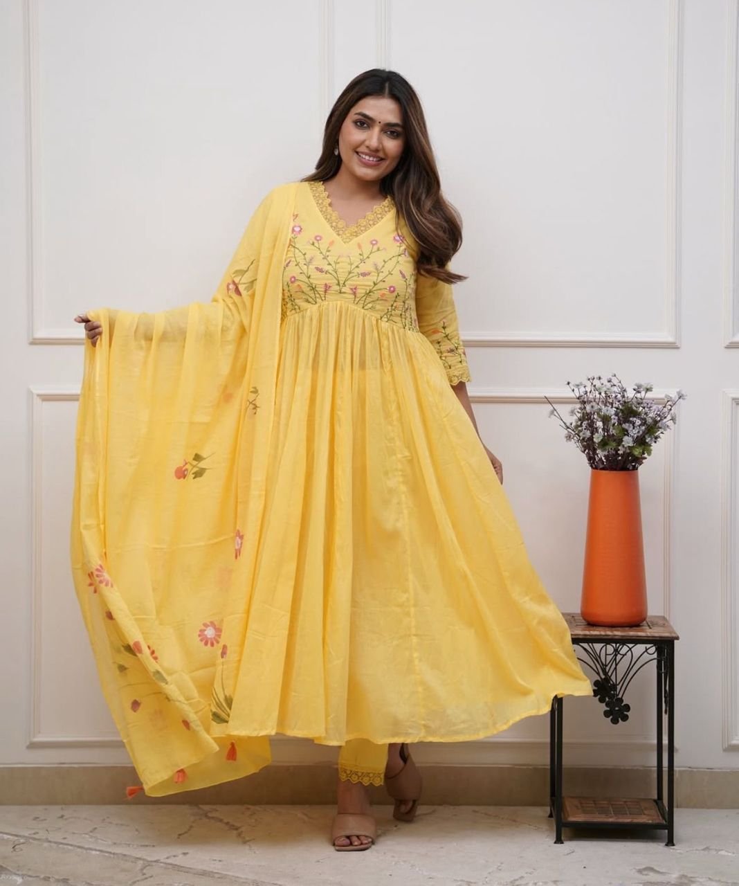 Introducing The Latest addition to our fashion collection the strength kurta Style made from high-quality cotton, embellished with exquisite embroidery work on neck line and paired with matching pant.l - Image 7