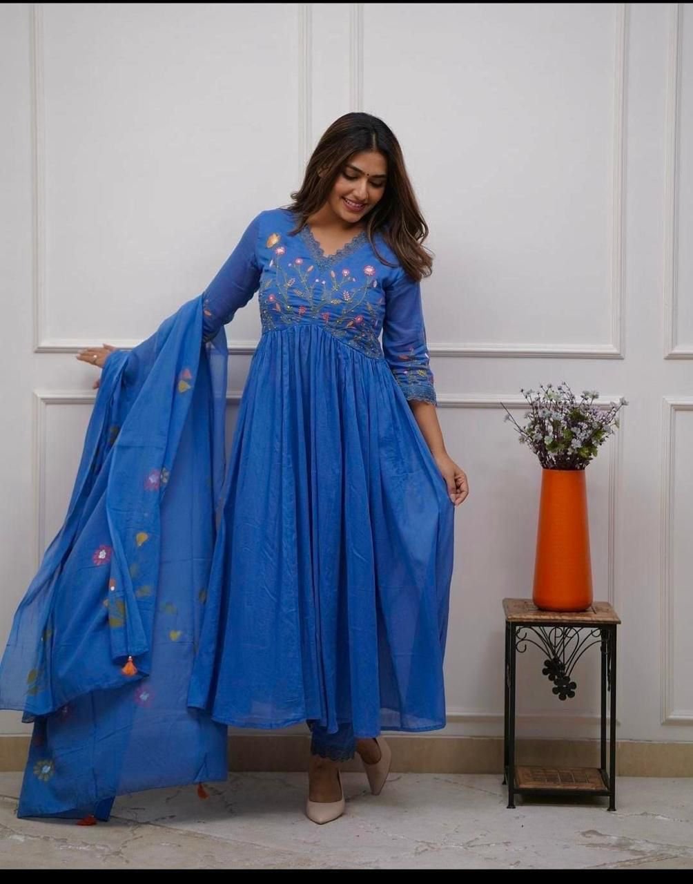 Introducing The Latest addition to our fashion collection the strength kurta Style made from high-quality cotton, embellished with exquisite embroidery work on neck line and paired with matching pant.l - Image 5