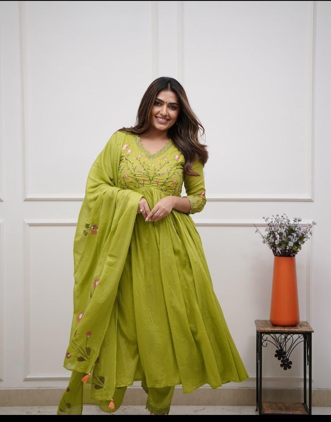 Introducing The Latest addition to our fashion collection the strength kurta Style made from high-quality cotton, embellished with exquisite embroidery work on neck line and paired with matching pant.l - Image 3