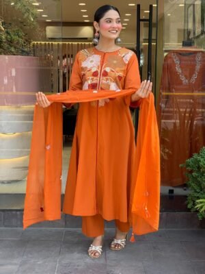 Introducing New 3 pcs set for party wear