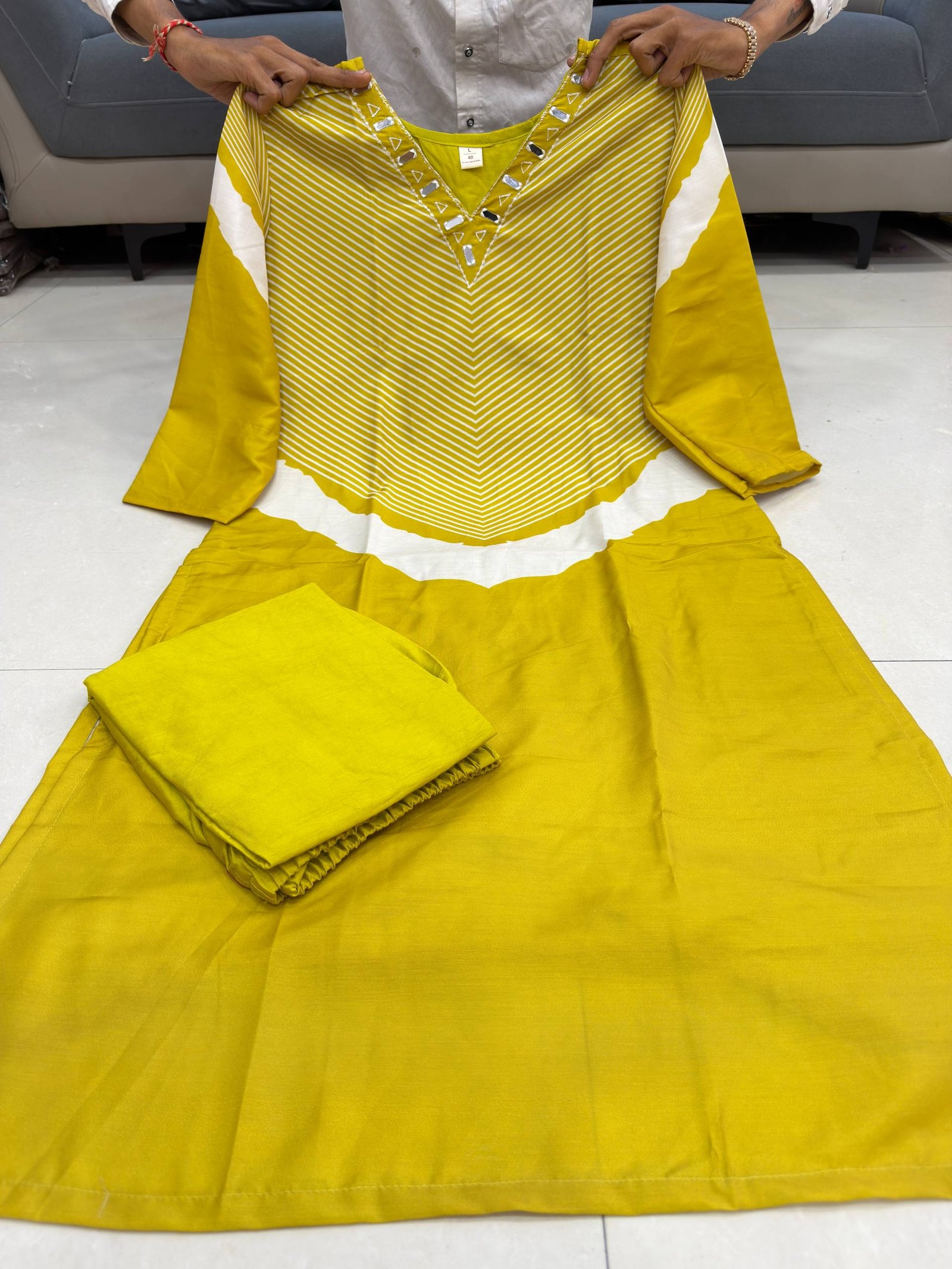 Featuring Beautiful Suit Sets in Pure Cotton Sulb Suit Set Top pent with with Fully Mirro it is beautifully decorated desgins prints and Original Mirror Work Nackr Work Nack , - Image 4