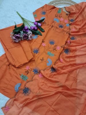 Alternative view of WOMEN CHANDERI SILK EMBROIDERED KURTA SET