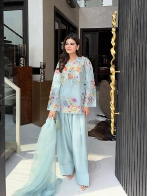 THIS FESTIVAL SEASON, TRY OUR DESIGNER EMBROIDERED FARSI SALWAAR SUIT WITH DUPATTA
