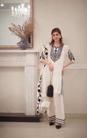 Launching New Đěsigner Party Wear Look Pur Natural Crepe Top & Farshi Palazzo With Dupatta set LADY LOOK-022 Top Fabric :Pur Natural Crepe With Emb