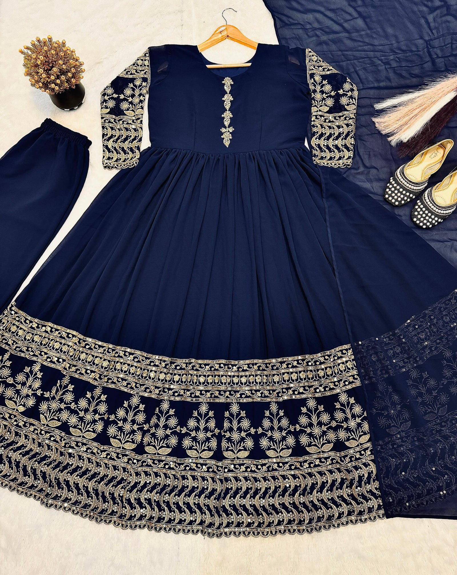 Trending New Đěsigner Mom-Daughter Combo Heavy Faux Georgette Gown Pant & Dupatta Set - Image 2