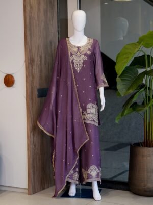 Alternative view of DESIGNER WEAR FESTIVAL SPECIAL COLLECTION
