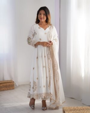 An ode to classic elegance. The perfect blend of tradition and grace."
