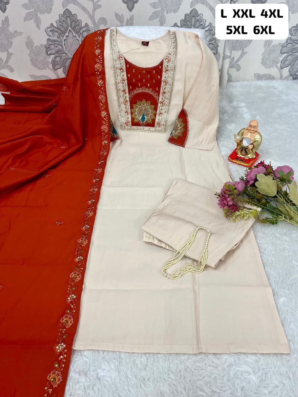 PREMIUM PEACOCK THREAD WORK KURTI SET - Image 3