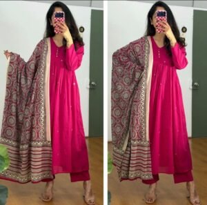 Beautiful Aline kurta set with beautiful Jaipur printed mal mal dupatta with matching PanT