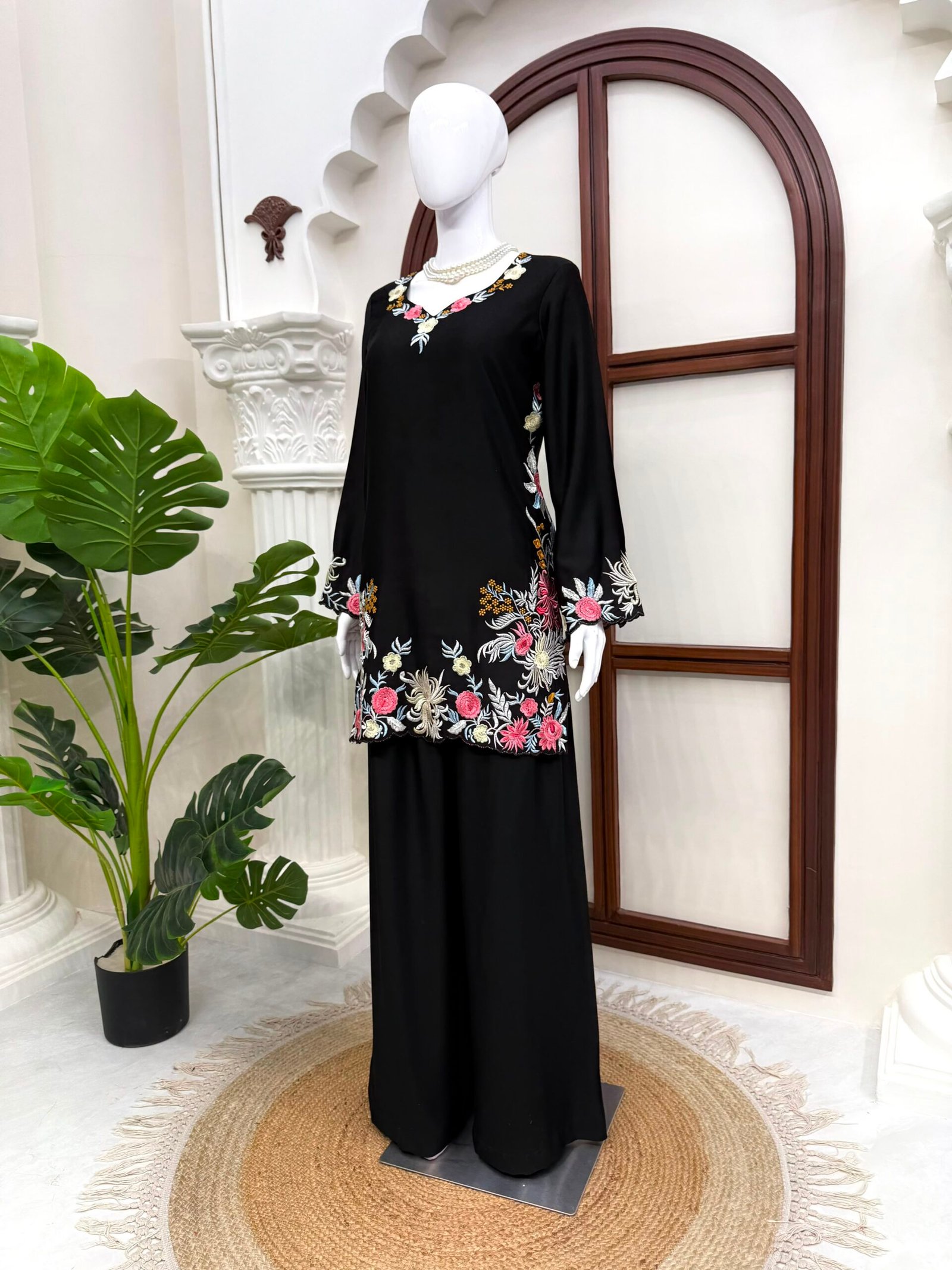 Designer Palzoo Set – Elegant Ethnic Wear - Image 2
