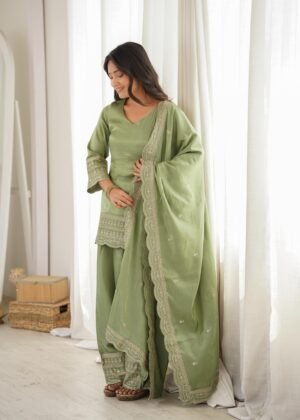 This colourfull  & fresh look outfit is perfect for upcoming festivities and weddings which provides you more comfort and style