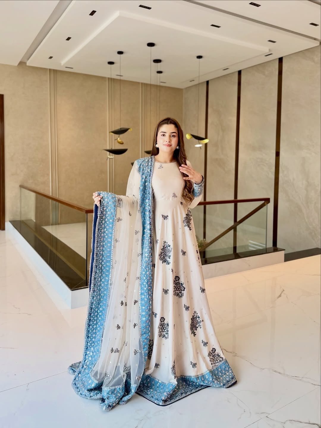 Launching New Party Wear Look Heavy Star Georgette Gown,Dupatta & Bottom Set