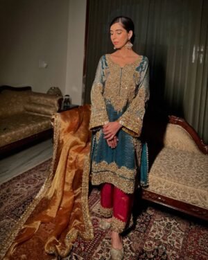 ENHANCE THE BEAUTY OF YOUR WARDROBE WITH THIS NEWLY LAUNCHED KURTI PANT SET WITH BEAUTIFUL FRENDY SILK DUPATTA