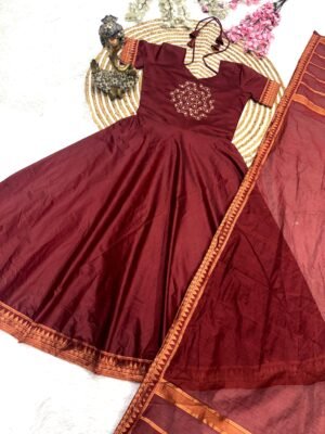 Alternative view of Introducing New Super Trendy Traditional Outfit