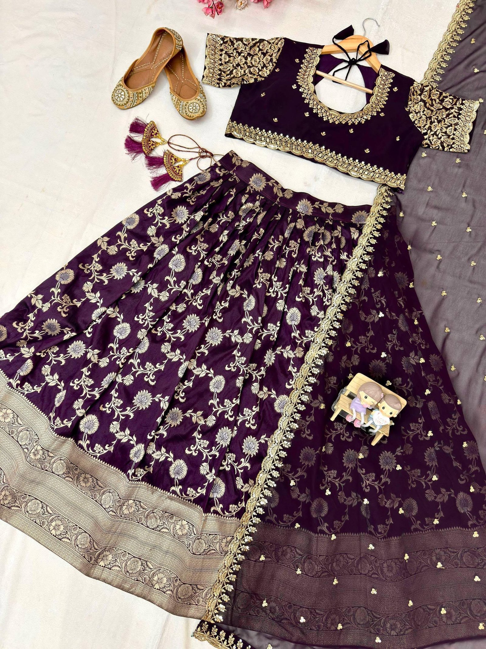 AK SERIES PRESENTING NEW REAL MODELING PARTY / WEDDING WEAR LEHENGA CHOLI - Image 2