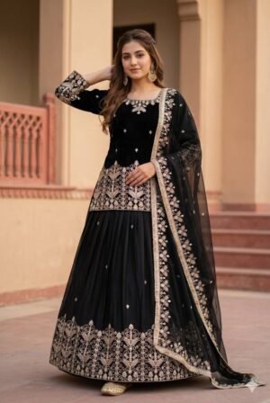 LUNCHING NEW DESIGNER WEAR  HEAVY EMBROIDERY SEQUENCE WORK WITH REAL MIRROR HAND WORK TOP WITH LEHENGAS