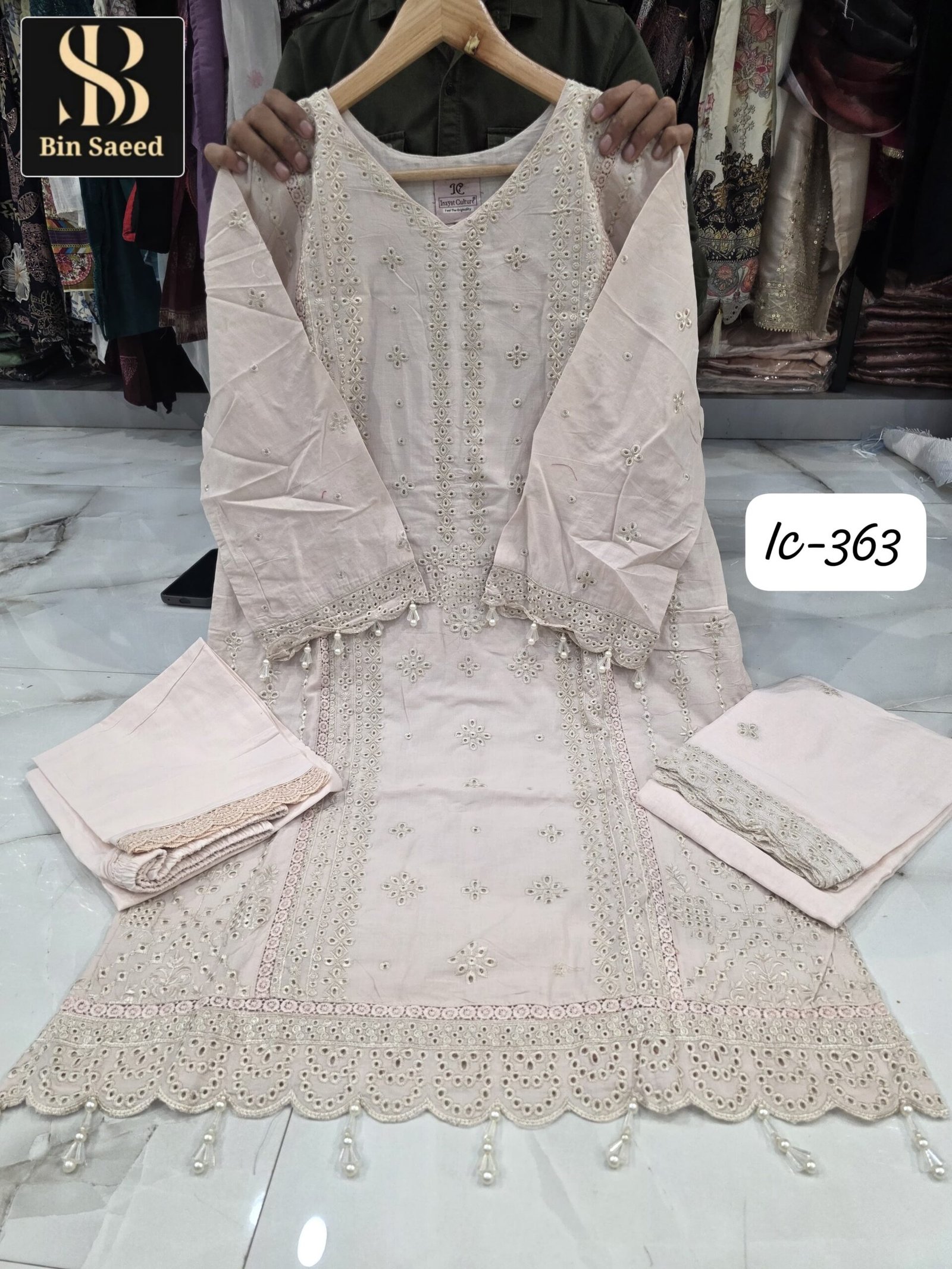 BIN SAEED PRESEND NEW SERIES OF READYMADE ORIGINAL SUITS - Image 2