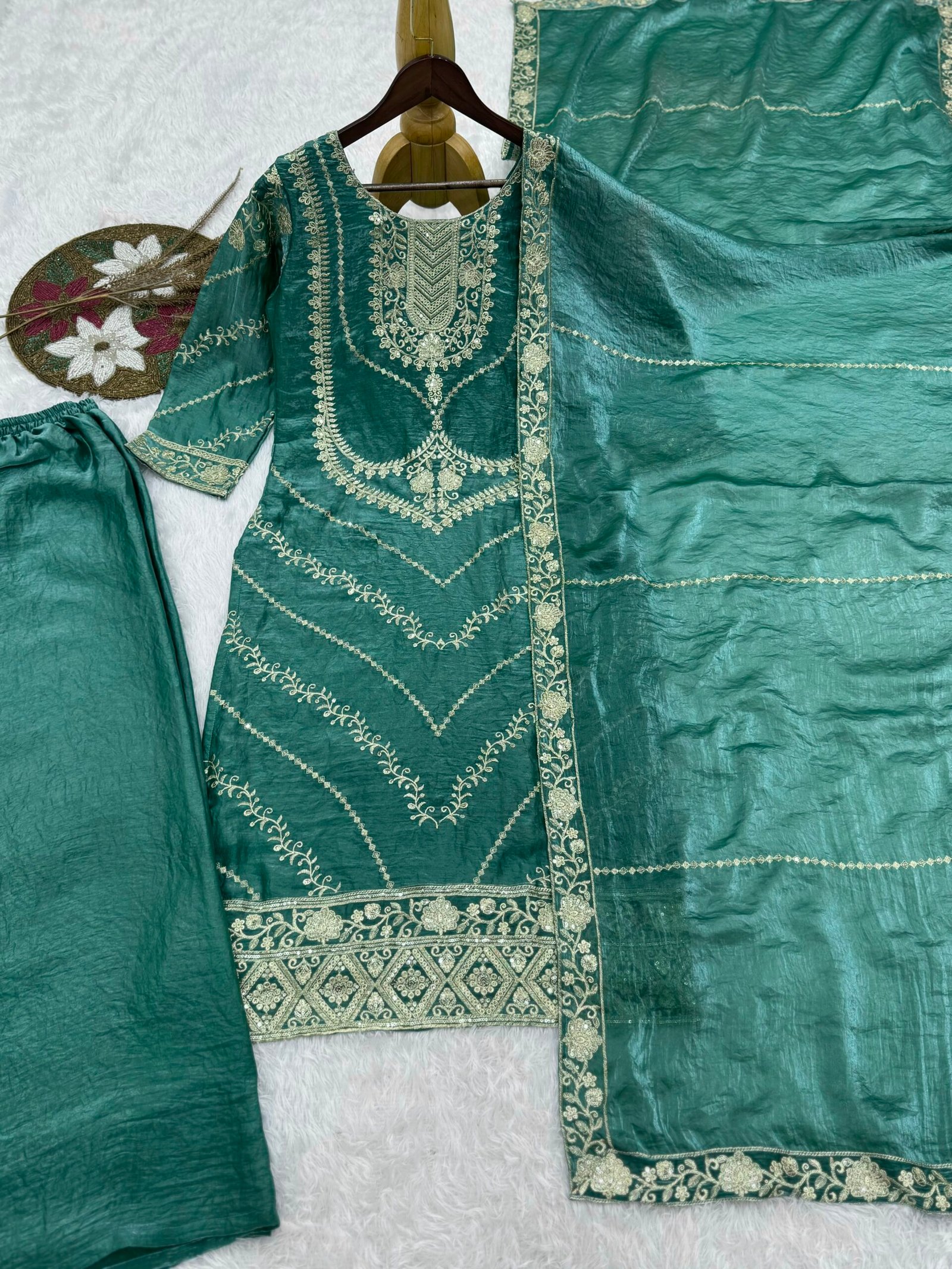 PRESENTING 3 PIECE STYLISH TOP DUPATTA WITH BEAUTIFUL PLAZZO - Image 6