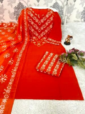 Looking to update your ethnic wardrobe? Check out this stunning Bandhani Suit Set—perfect for daily wear, office, or small gatherings
