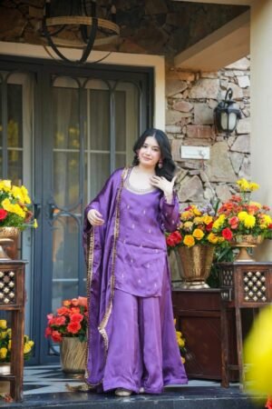 WOMEN'S HEAVY SILK CREPE KURTA SET'S