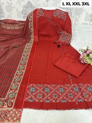 Alternative view of Look straight out of a dreamy movie set as  you turn around and walk in this elegant flaired suit ! The perfect of traditional wear*