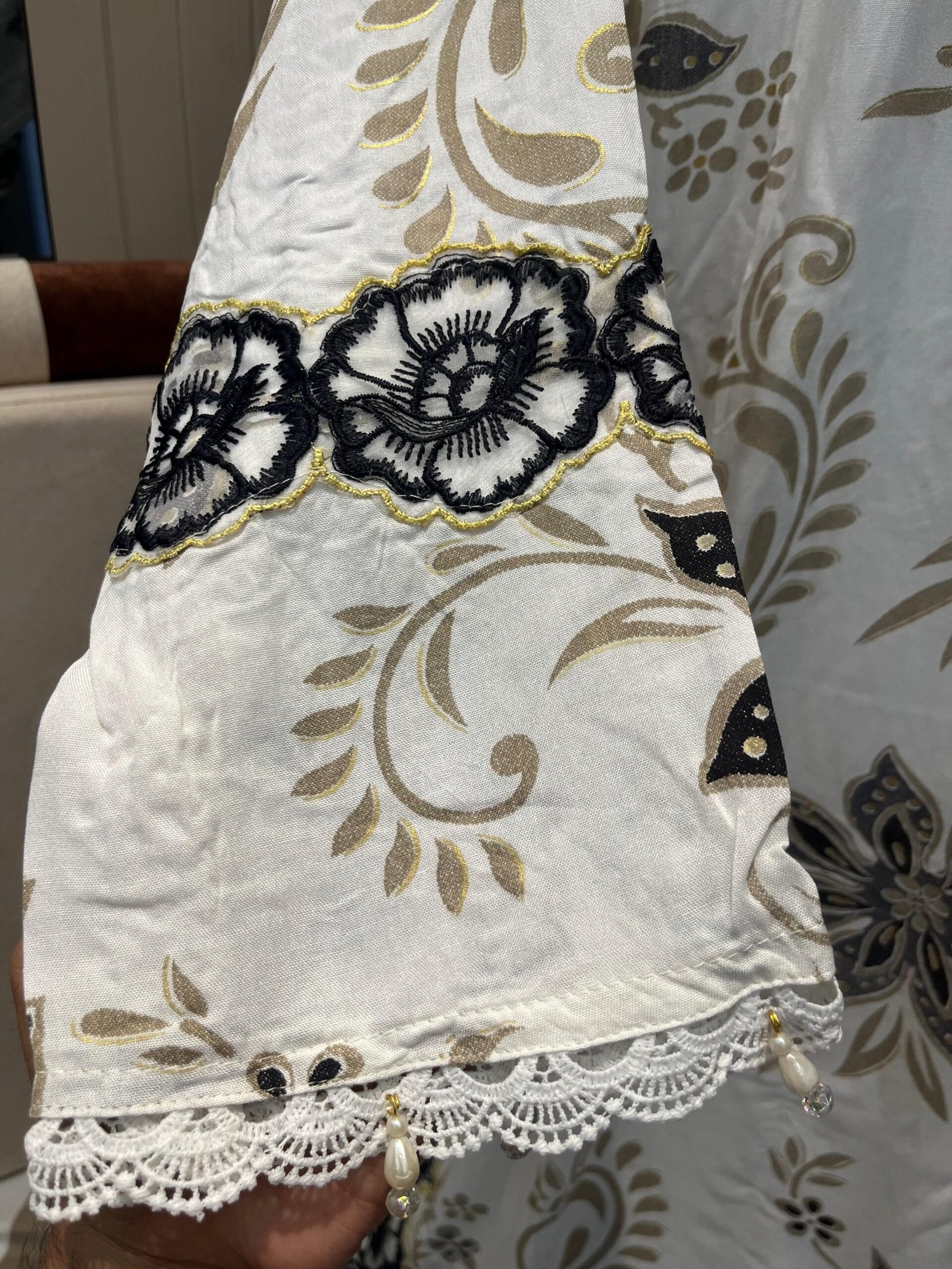 FULL STITCHED RAYON PRINTED WITH EMBROIDERY NECK/SLEEVES AND DAMAN WITH CUTWORK/TUSSELS - Image 5