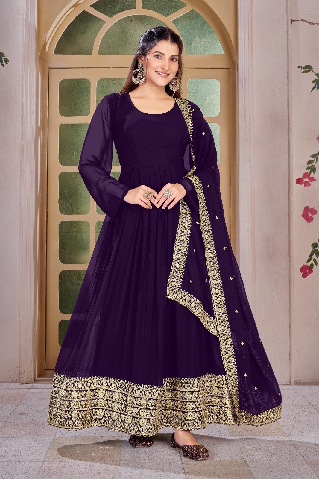 Real Modeling Short Georgette Anarkali Gown Which Is Beautiful Round Nack With decorated With Embroidery is absolutely perfect for your upcoming occasions, it is very easy breezy and comfortable. - Image 7