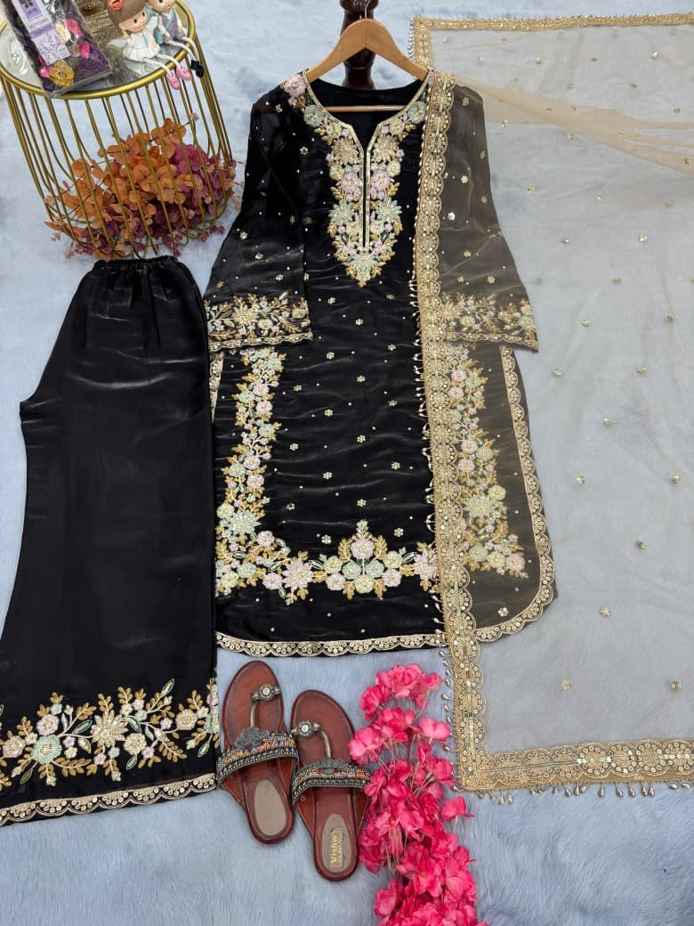 Pur Jimmy With Heavy Embroidery 5 mm Sequence Work With - Image 18