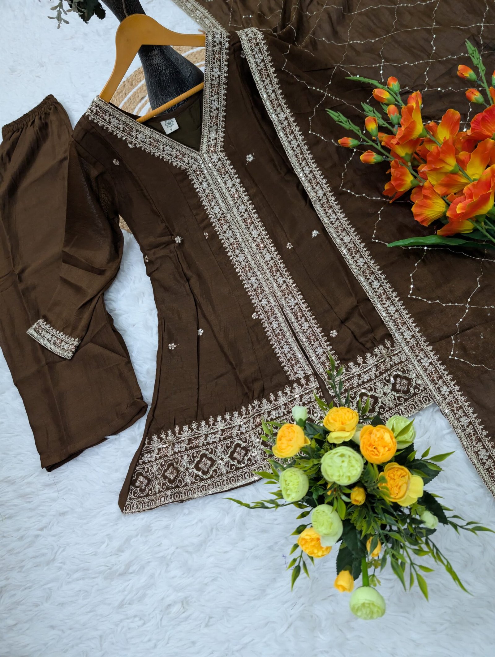 WOMEN'S PURE VICHITRA SILK KURTA SET'S - Image 2